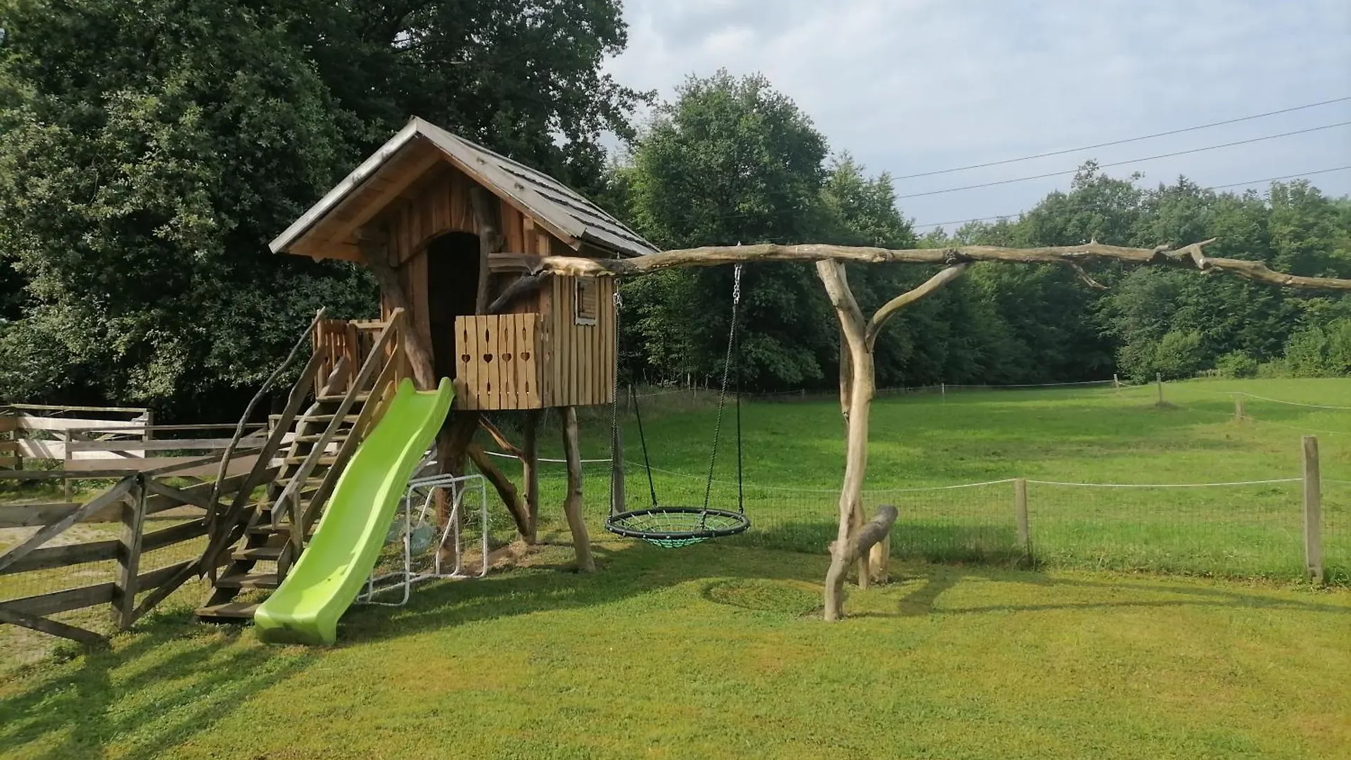 营地 Small Organic Hemp Farm 克拉尼